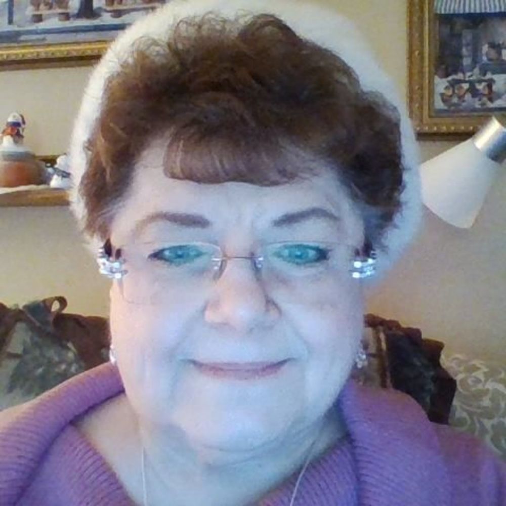 Meet your Posher, Carolyn jean